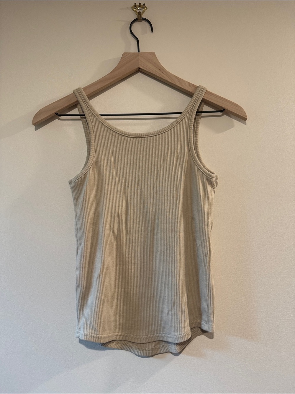 J. Crew Perfect Rib Scoopneck Tank Size XS - Picture 5 of 6
